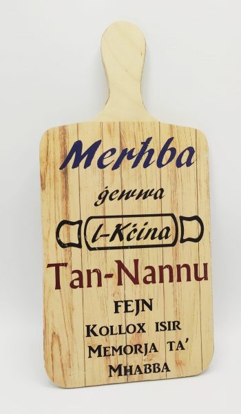 Merhba gewwa l-kcina tan-nannu